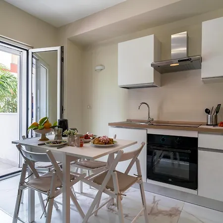 Loft Piazza Durante Letojanni