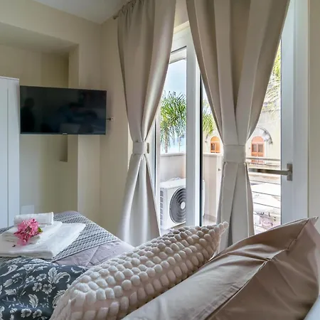 Loft Piazza Durante Apartmán Letojanni